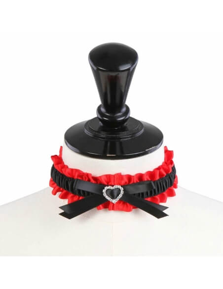 Collier noir et rouge avec coeur en strass